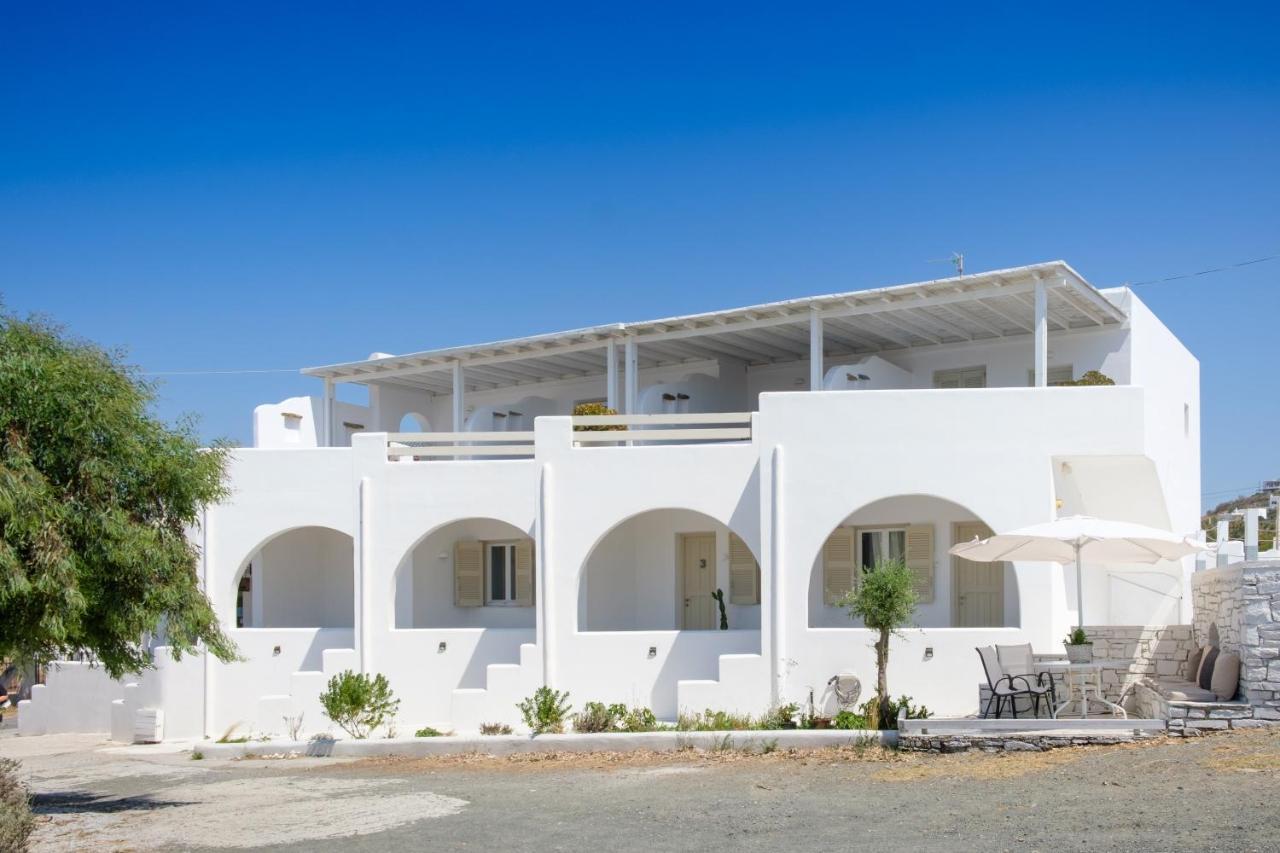 Aspries Suites Piso Livadi Bagian luar foto
