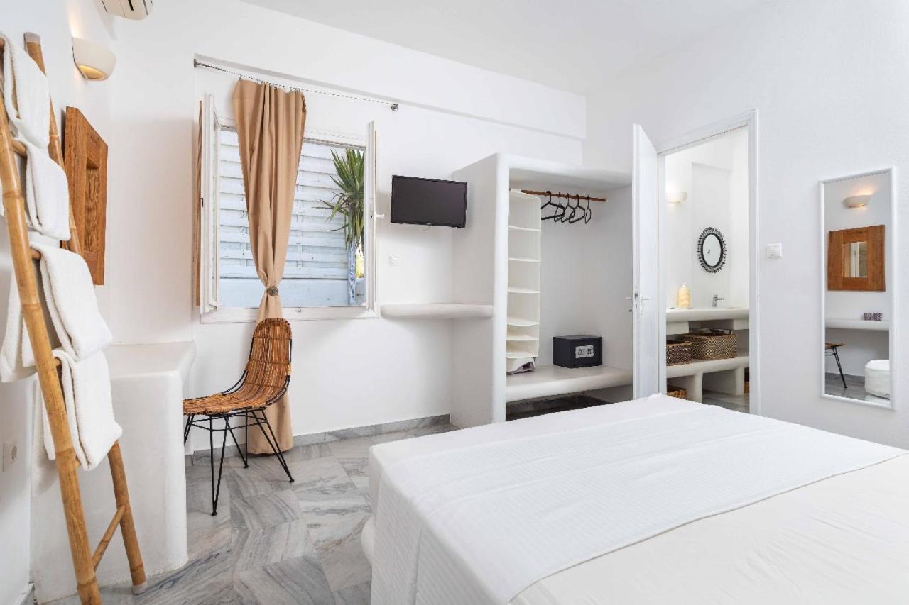Aspries Suites Piso Livadi Bagian luar foto