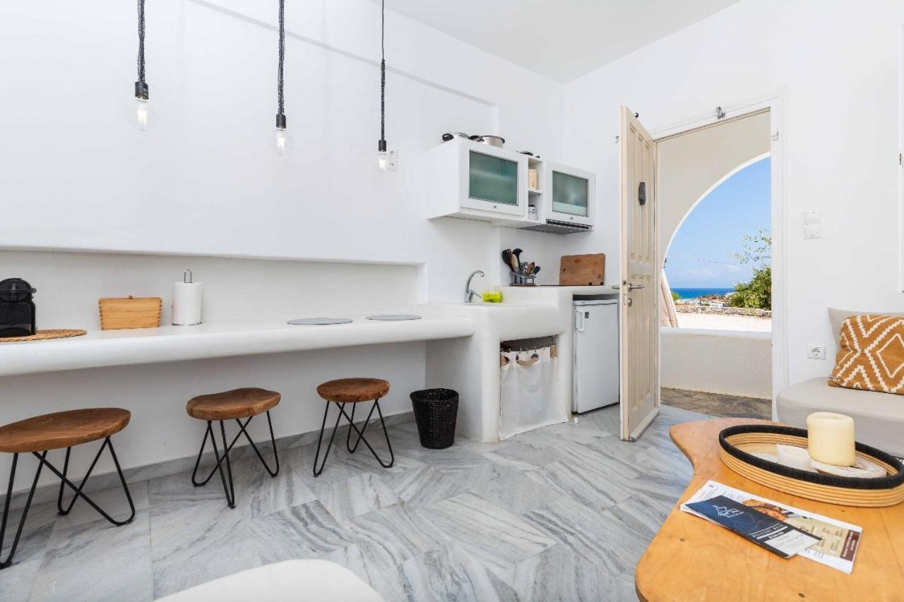Aspries Suites Piso Livadi Bagian luar foto
