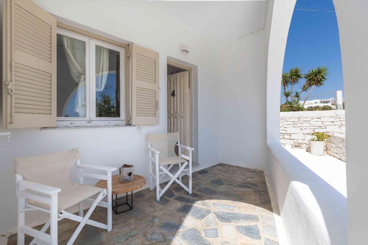 Aspries Suites Piso Livadi Bagian luar foto